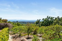 The El Cielito Residence