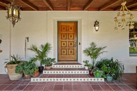 The El Cielito Residence