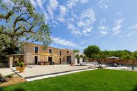 The Can Tortet Residence 