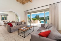 The Villa Georgia Residence