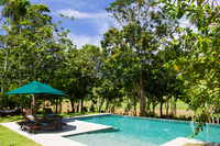 The Padinnoruwa Road Residence