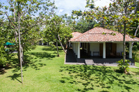 The Padinnoruwa Road Residence