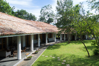 The Padinnoruwa Road Residence