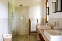 The Padinnoruwa Road Residence