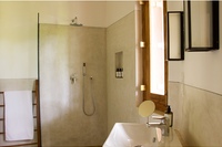 The Padinnoruwa Road Residence