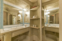 annex bathroom 2