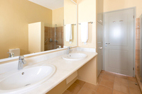 16b Bathroom 2