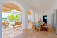 18 Courtyard Dining 2