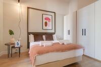 The Carrer de Sepulveda XI Residence