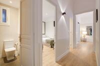 The Carrer de Sepulveda XI Residence