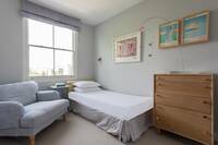 The Oakington Road residence 