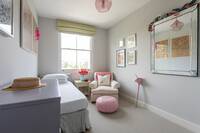 The Oakington Road residence 