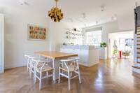 The Oakington Road residence 
