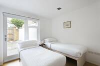 The Gironde Road Residence