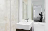 The Gironde Road Residence