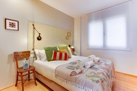 The Carrer de Calabria Residence