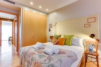 The Carrer de Calabria Residence