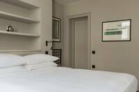 The Charlwood Place residence