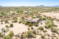 The Scottsdale area offers a ton of activities and sights to see, with easily accessible grocery stores, numerous world class golf courses, and plenty of other attractions!
| The Sonoran by Boutiq Luxury Vacation Rentals | Scottsdale, Arizona