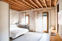 AlemanysBedroom02 AlemanysBedroom02