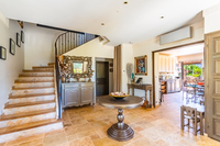 The Marseillais Residence