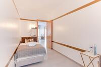 The Carrer de Callao V Residence
