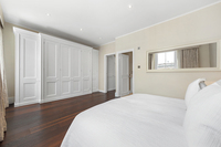 The Cathcart Road Residence