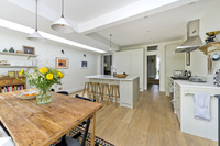 The Crescent Lane Residence