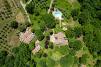 The Podere Vetrichina Residence