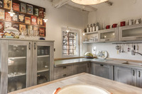 The Podere Vetrichina Residence