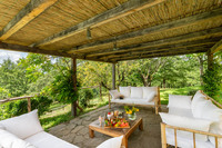 The Podere Vetrichina Residence
