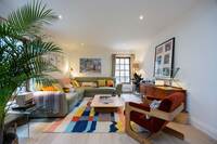 The Hyde Park Mews Residence