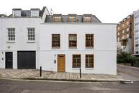 The Hyde Park Mews Residence