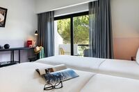 standard room at the magnolia hotel_wide