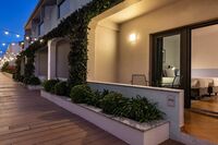 standard plus room at the magnolia hotel_wide