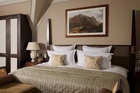 Gleneagles_Rm_220_1060_900 1