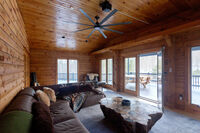 BullsHead_Interior_FinalSelects_048