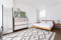 The Gladstone Street Residence