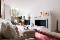 The Simon Close Residence