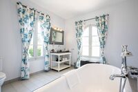 The Chemin du Puy Residence