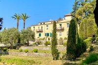 The Chemin du Puy Residence