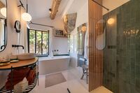The Rue Pare Neuve Residence