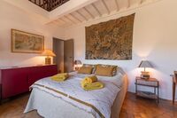 The Rue Pare Neuve Residence