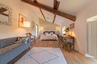 The Rue Pare Neuve Residence