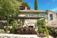 The Rue Pare Neuve Residence