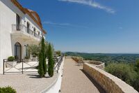 The Chemin de la Corniche Residence