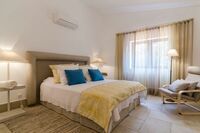 The Casa da Colmeia Residence