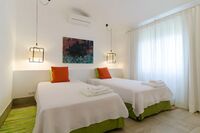 The Casa da Colmeia Residence