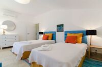 The Casa da Colmeia Residence