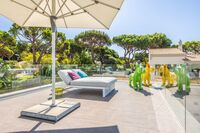 The Rua das Margaridas Residence